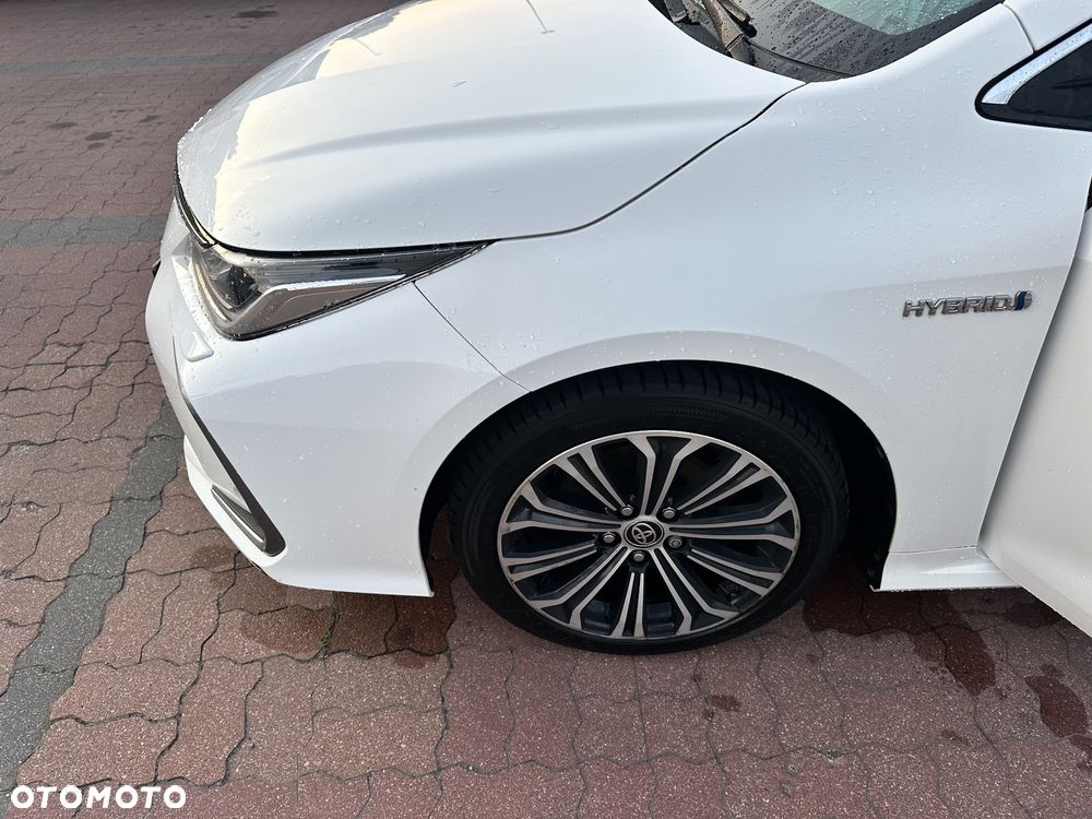 Toyota Corolla 1.8 Hybrid Comfort - 10