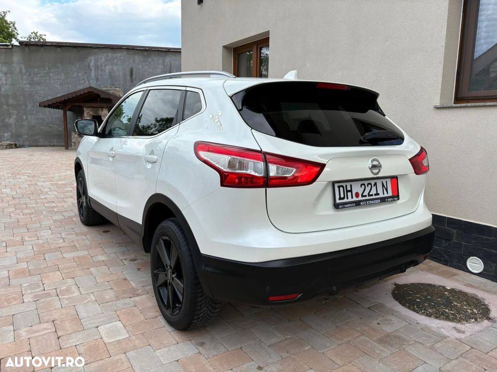 Nissan Qashqai 1.6 DCI 4 x 4 DPF tekna - 18
