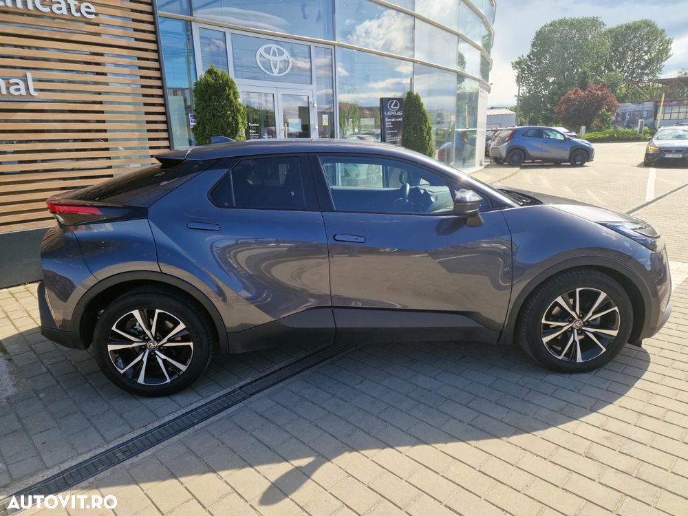 Toyota C-HR - 5