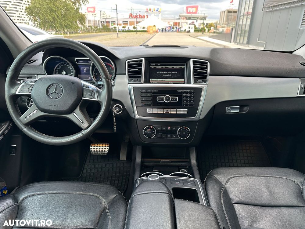 Mercedes-Benz ML 350 BlueTec 4MATIC Aut - 3