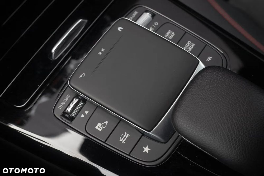 Mercedes-Benz Klasa A 250 E AMG Line 8G-DCT - 22
