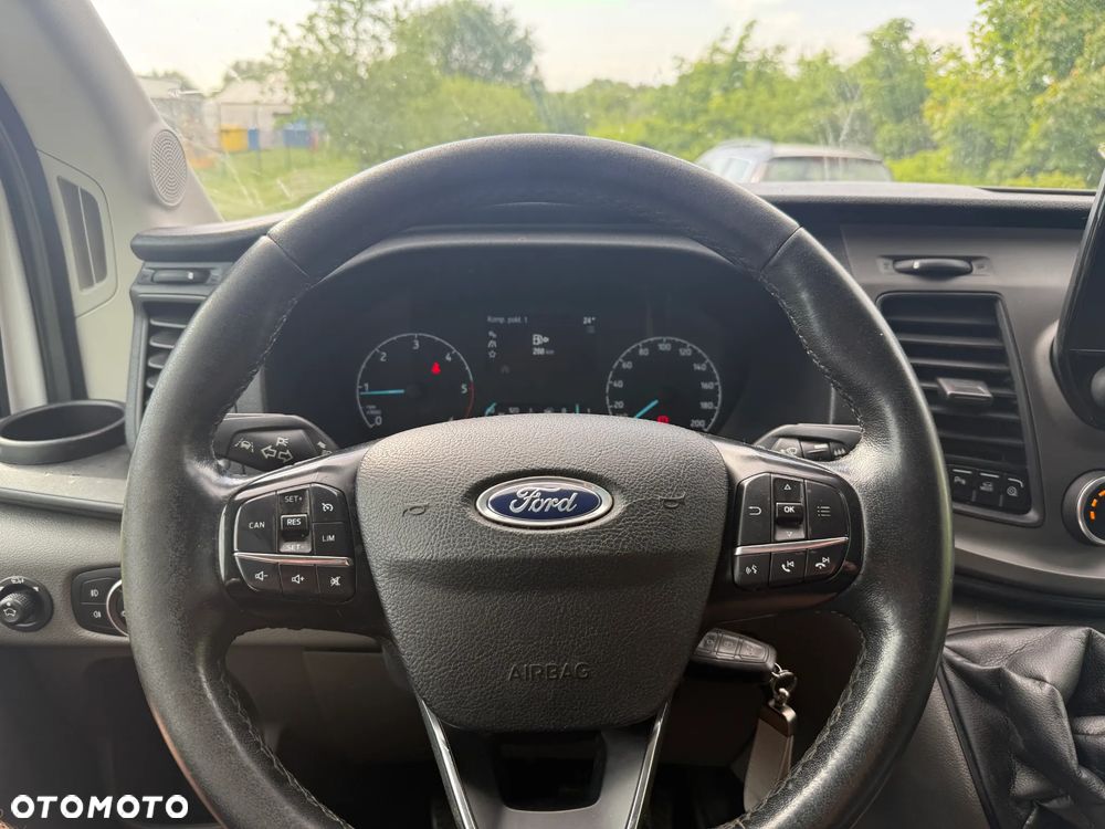 Ford Transit - 19