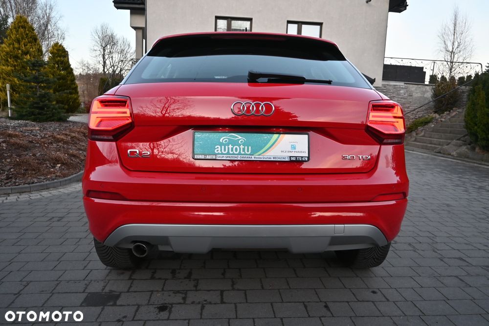 Audi Q2 30 TDI S tronic sport - 6