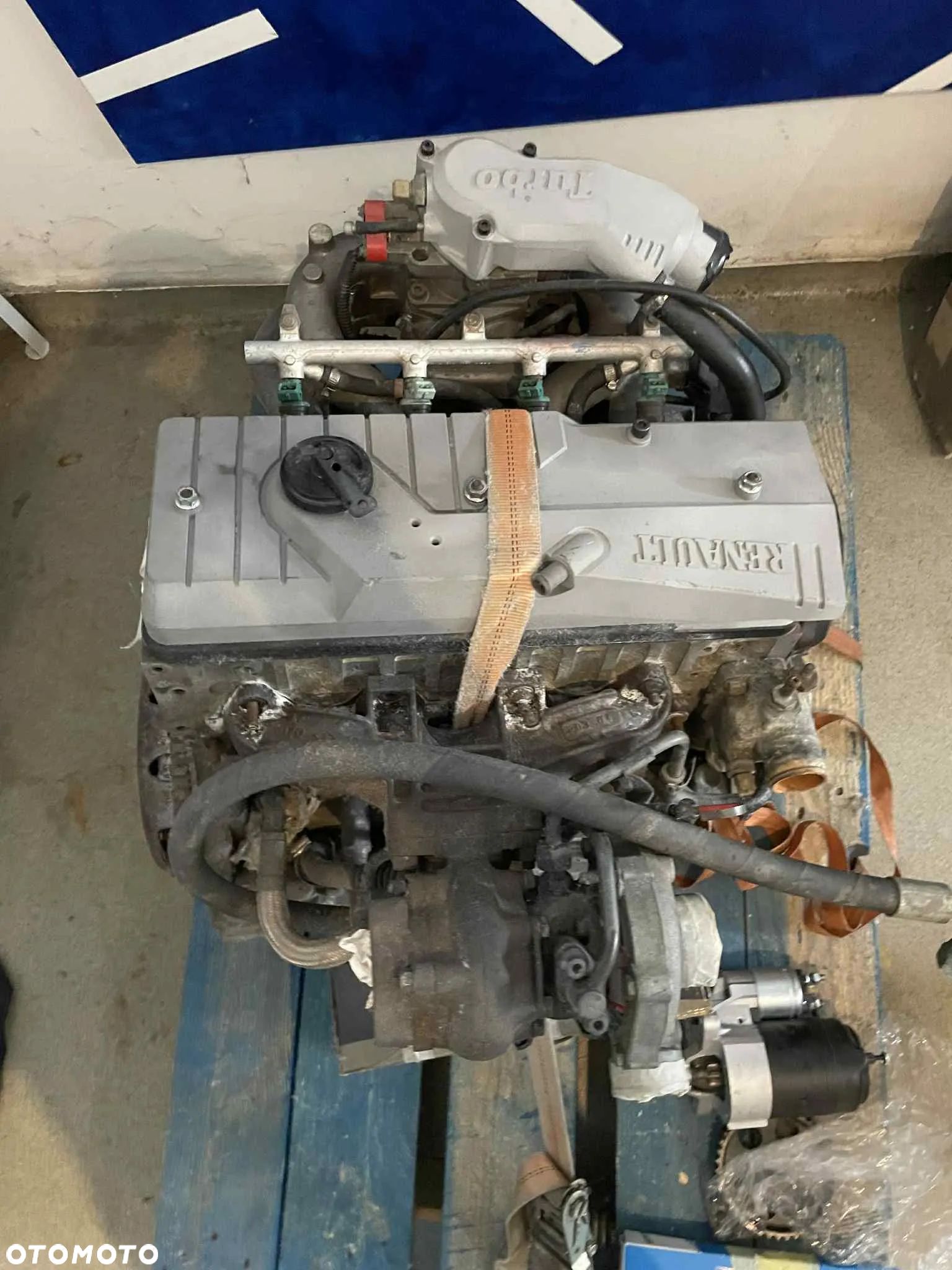 Renault 21 Turbo silnik kompletny - 1