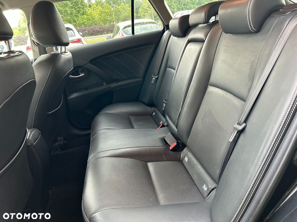 Toyota Avensis - 22