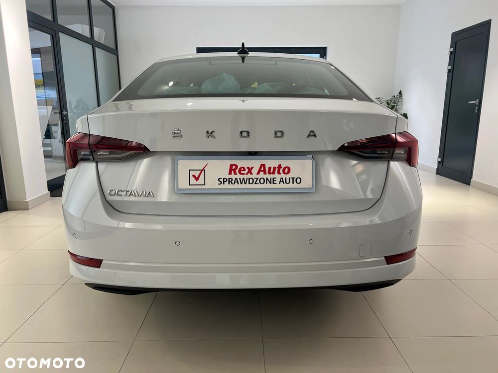 Skoda Octavia 1.5 TSI ACT Ambition - 8