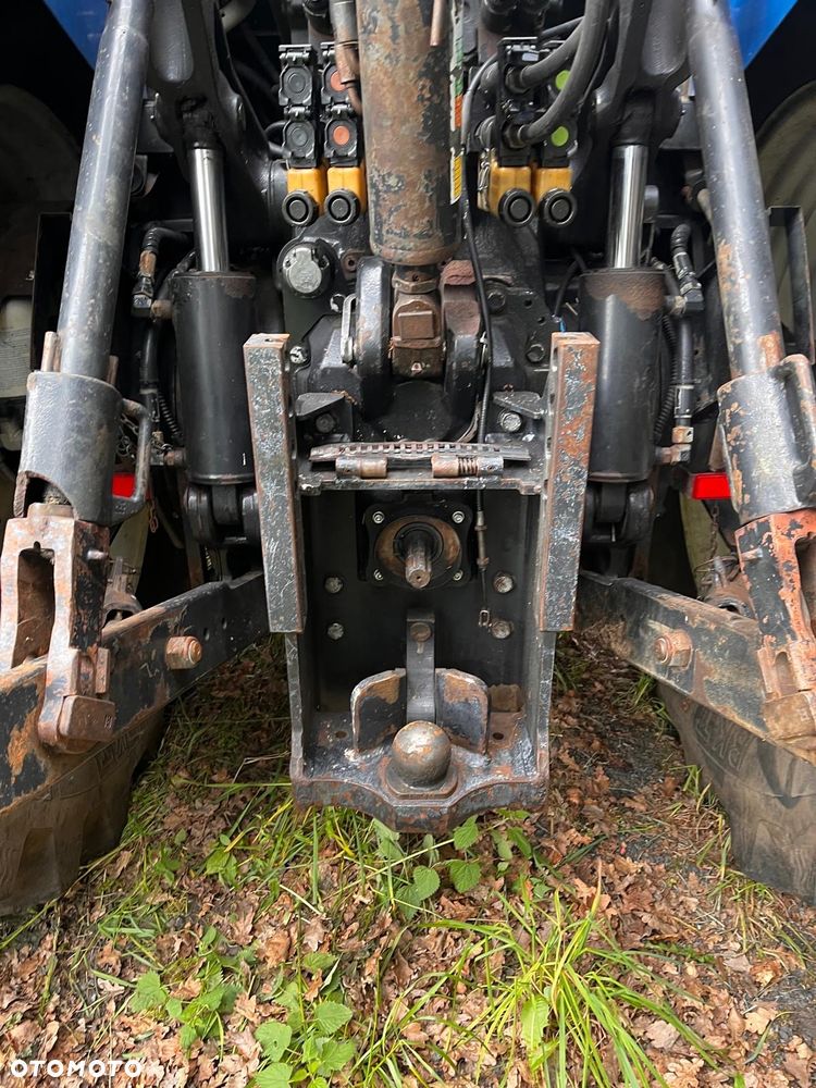 New Holland T7030 - 10