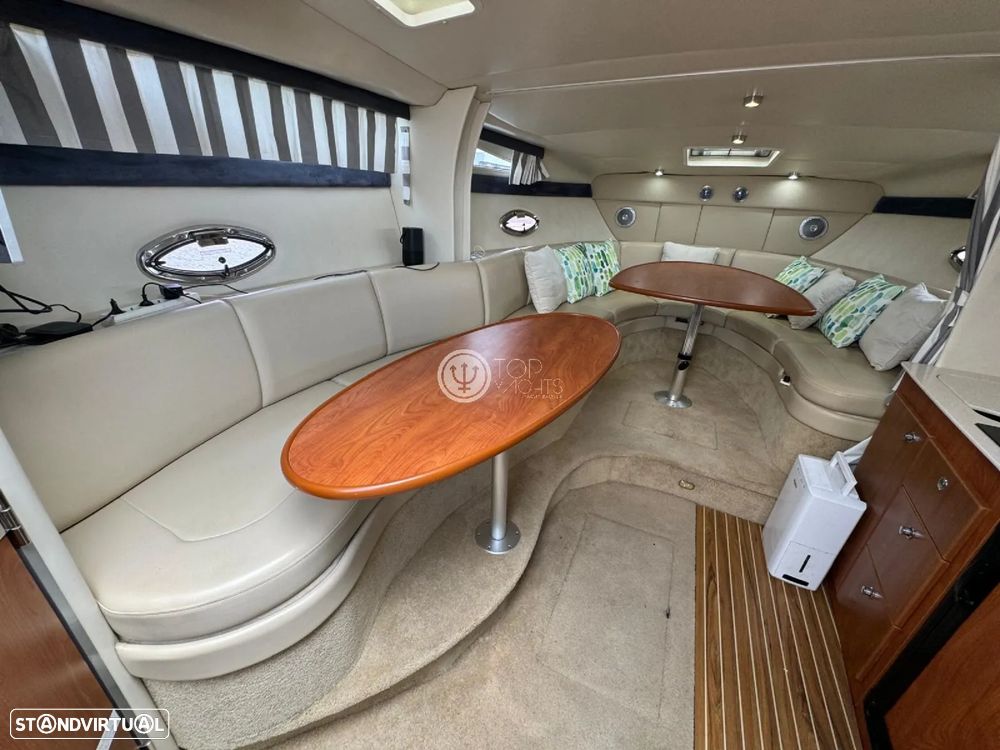 Bayliner 340 SB - 12