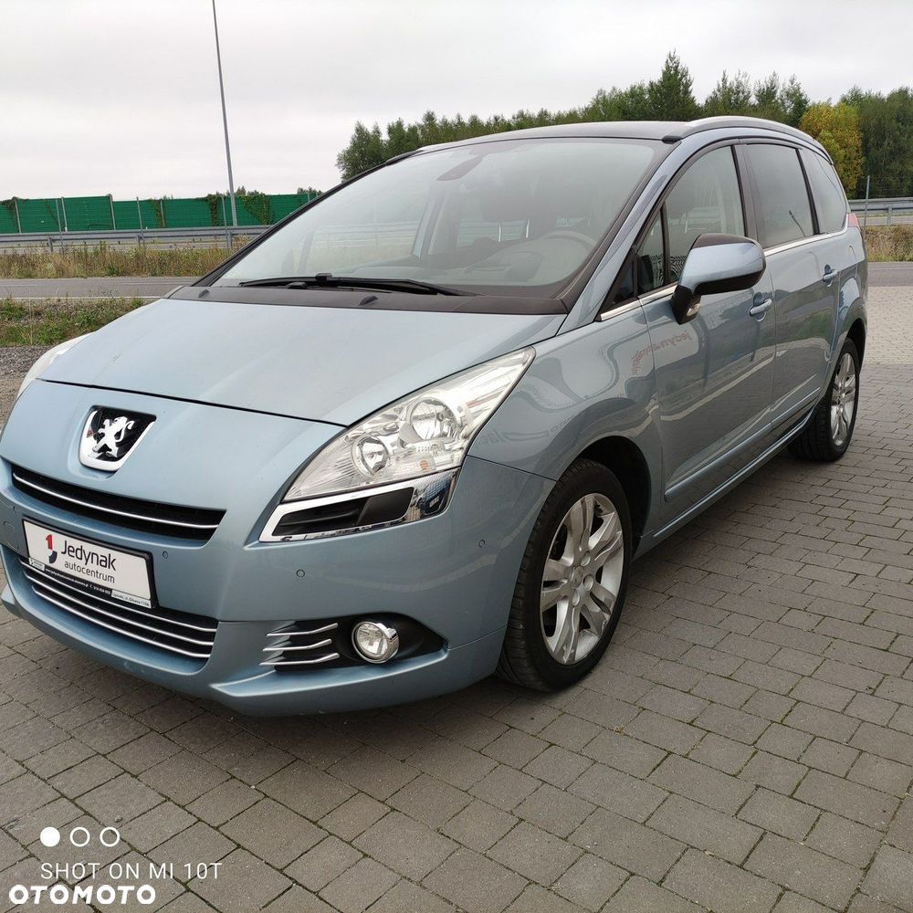 Peugeot 5008 - 5