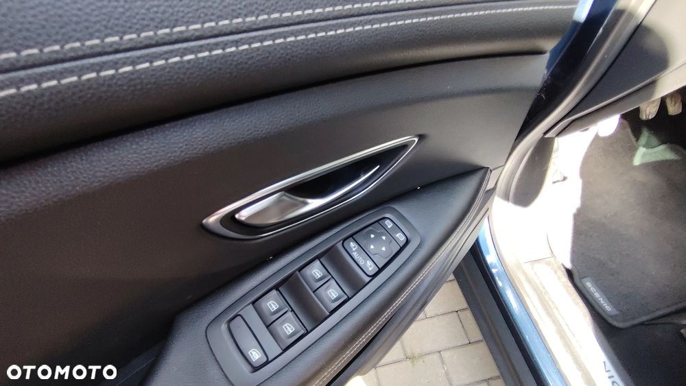 Renault Scenic ENERGY TCe 130 INTENS - 27