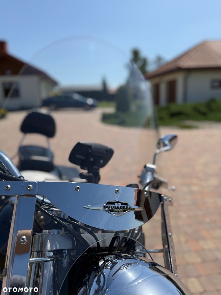 Suzuki Boulevard - 11