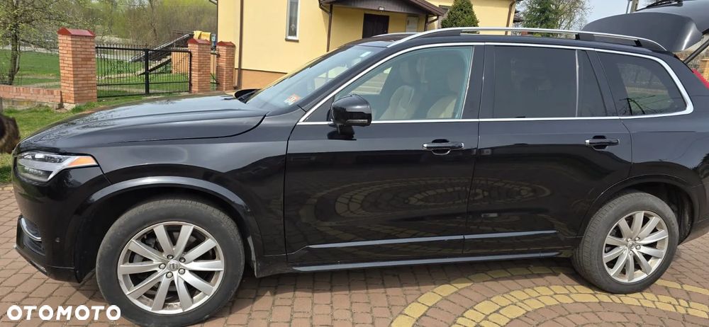 Volvo XC 90 - 2