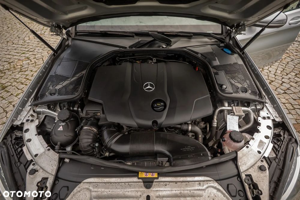 Mercedes-Benz Klasa C 200 d 7G-TRONIC - 39