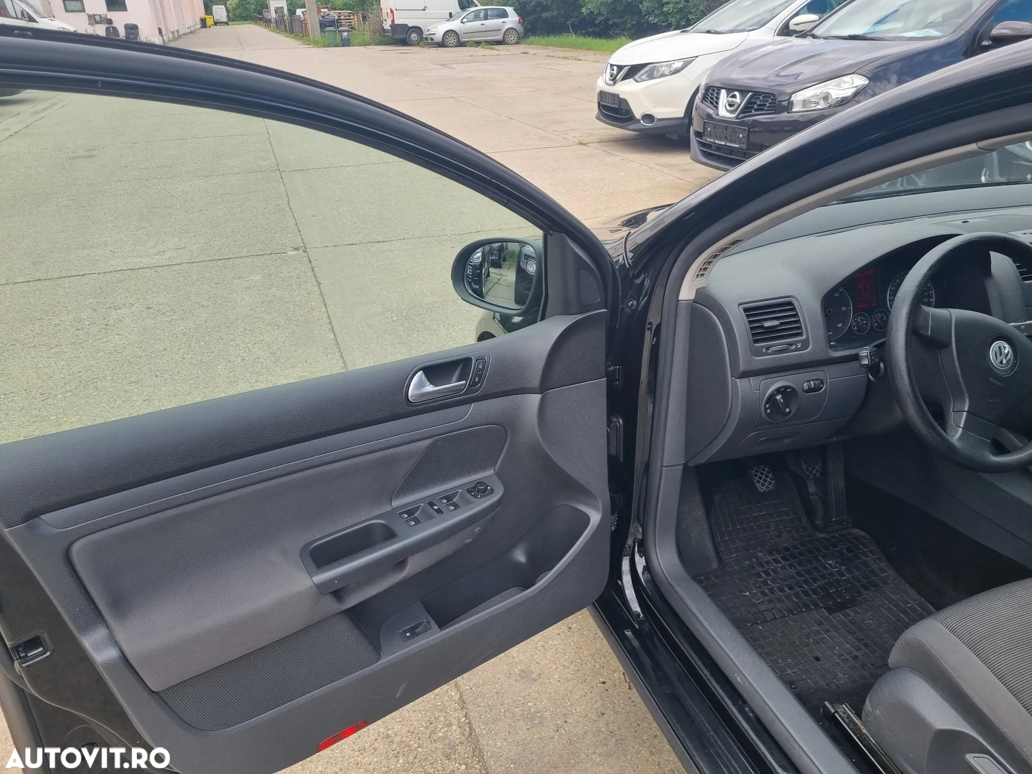 Volkswagen Golf 1.9 TDI DPF Goal - 13
