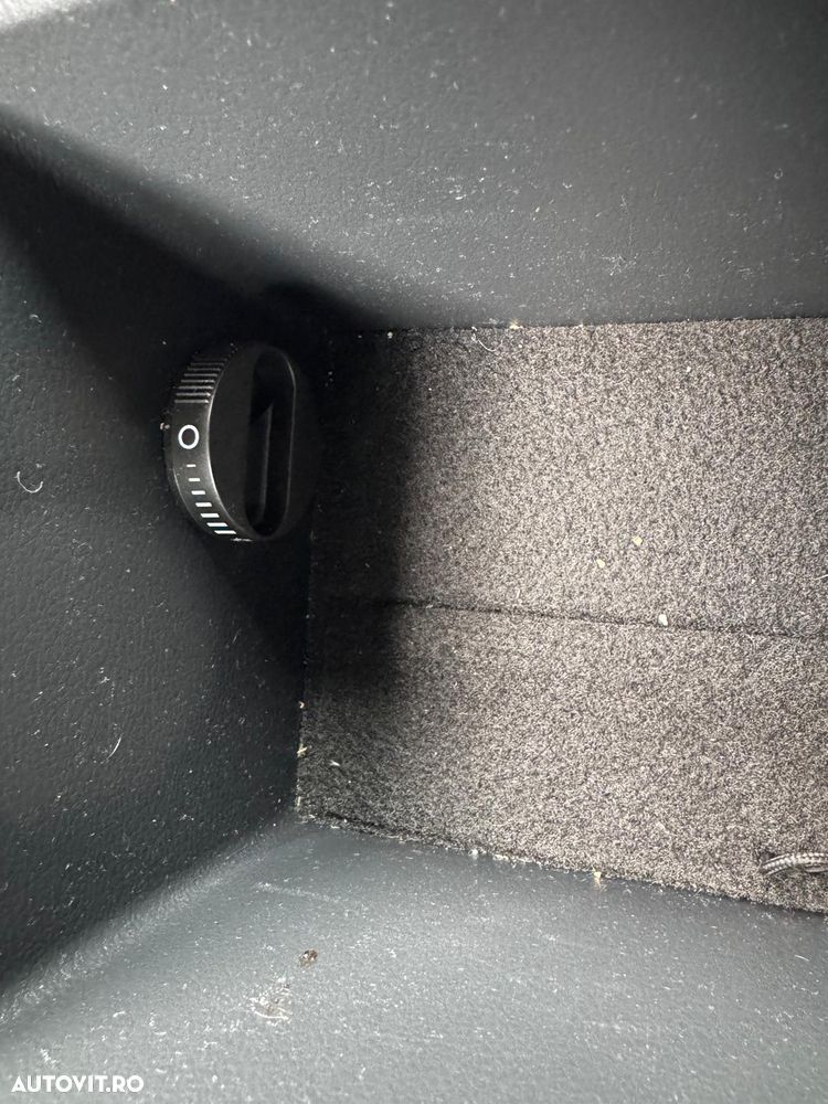 Skoda Superb 1.6 TDI DSG Ambition - 13