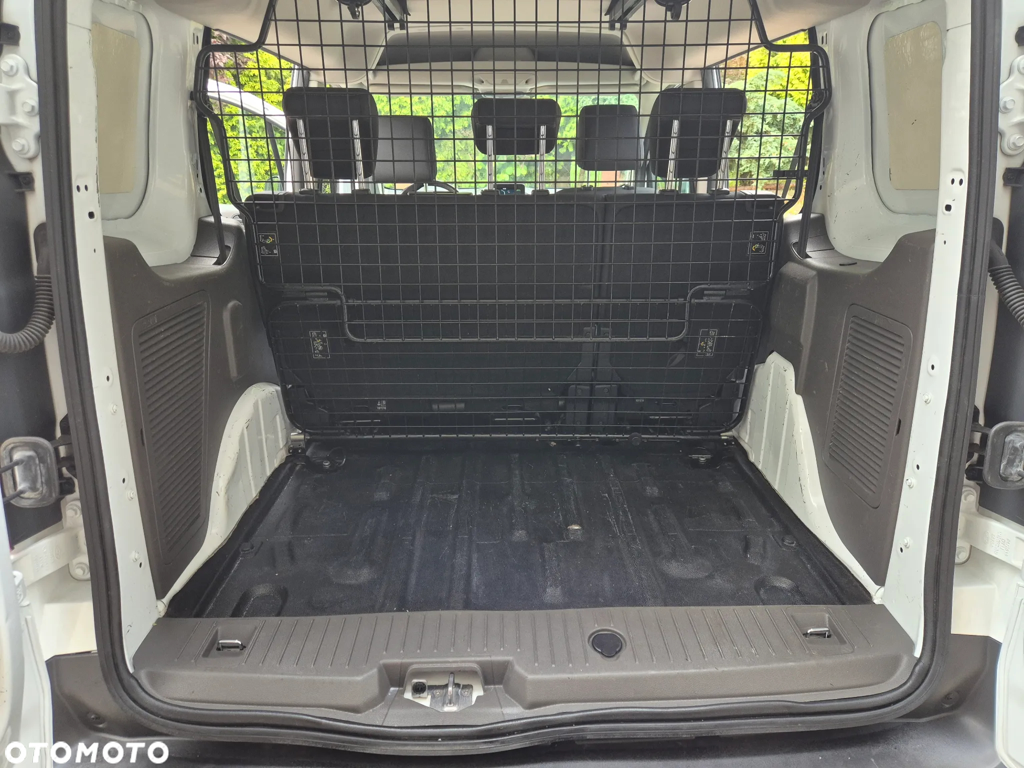 Ford Transit Connect 230 L1 LKW Trend - 21
