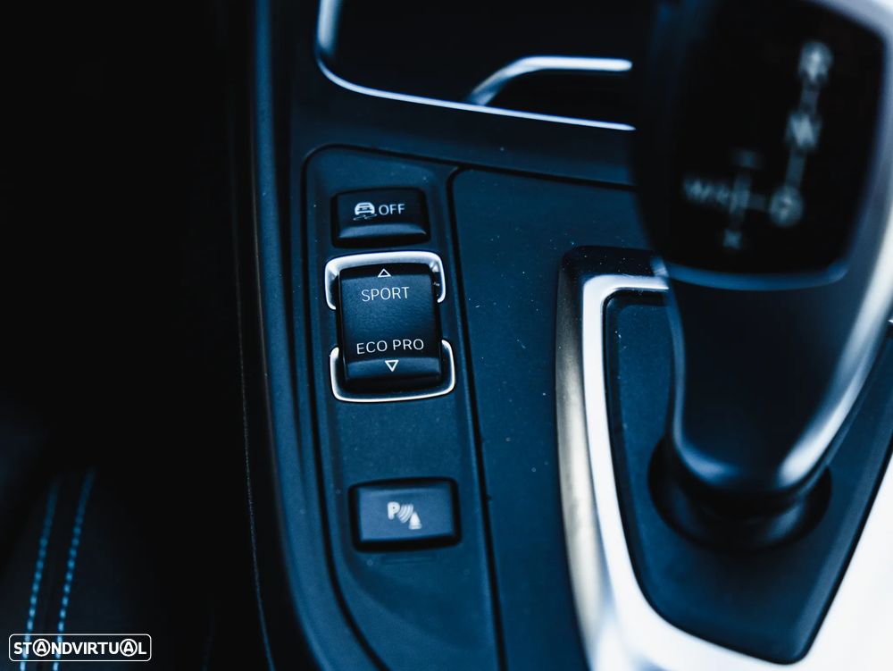BMW 218 d Aut. M Sport - 29