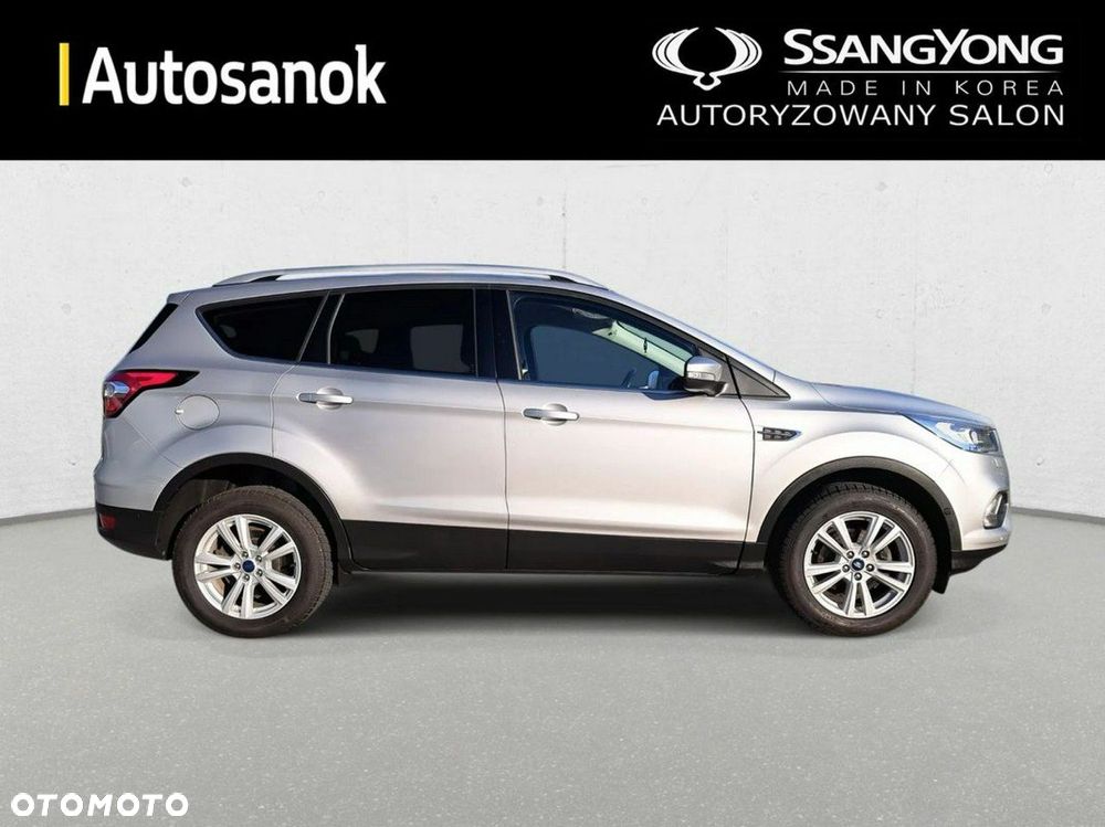 Ford Kuga 1.5 EcoBoost FWD Titanium ASS - 4