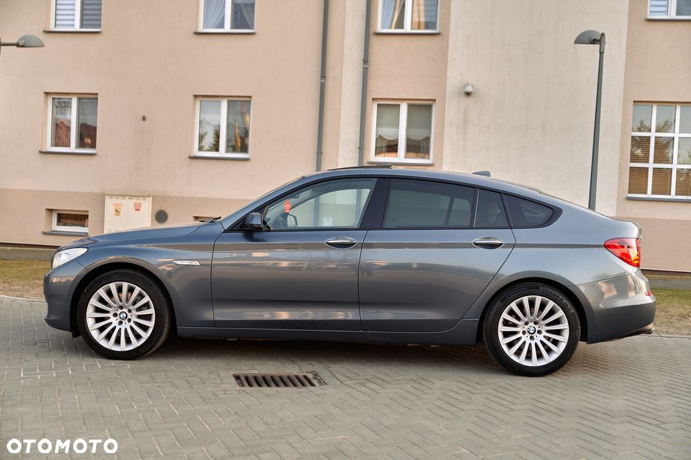 BMW 5GT 530d - 8