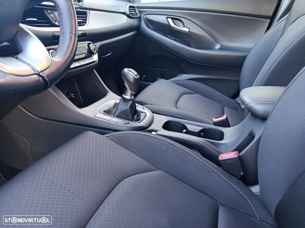 Hyundai i30 SW 1.6 CRDi Style - 26