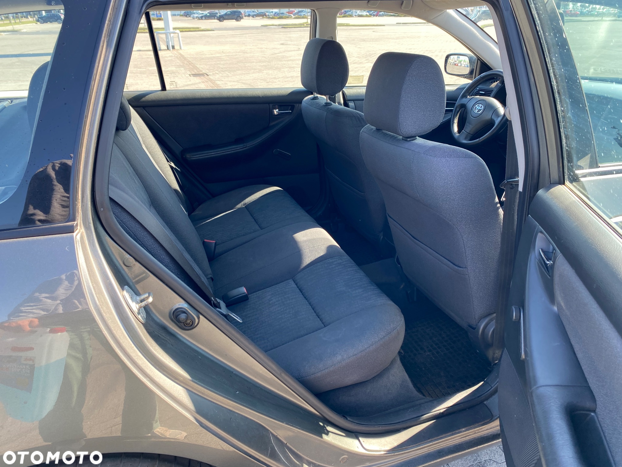 Toyota Corolla - 15