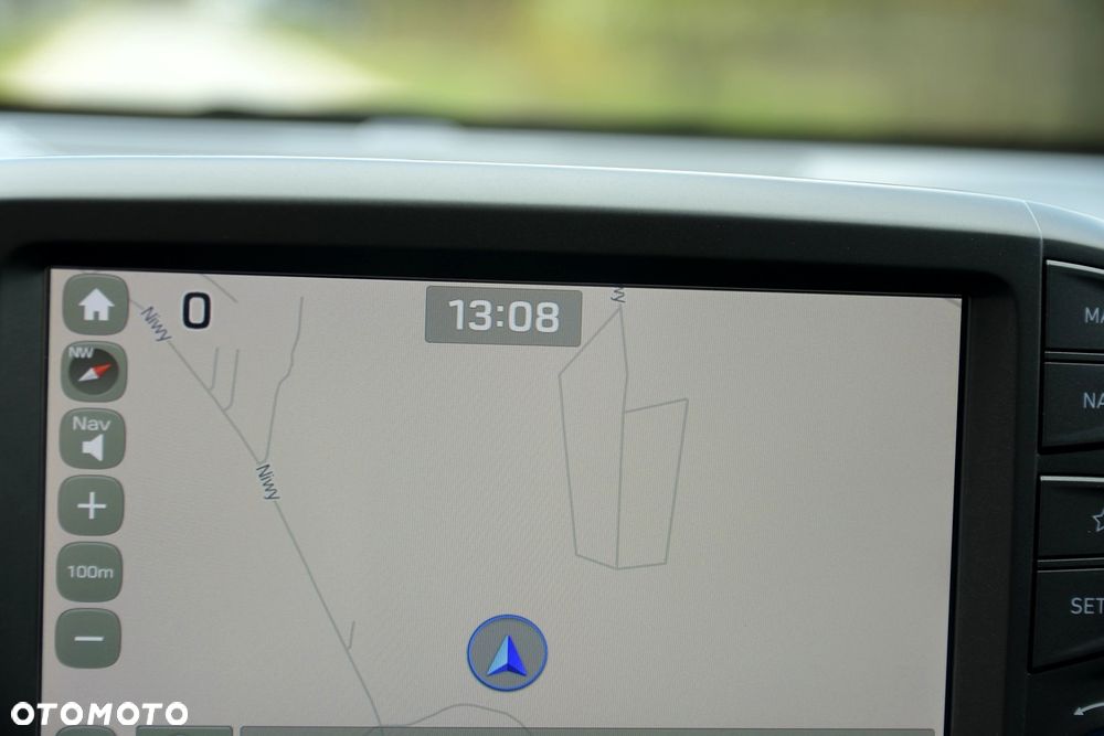 Hyundai Kona 1.6 T-GDI DCT Unique - 24