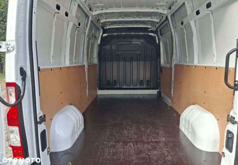 Renault Master - 32