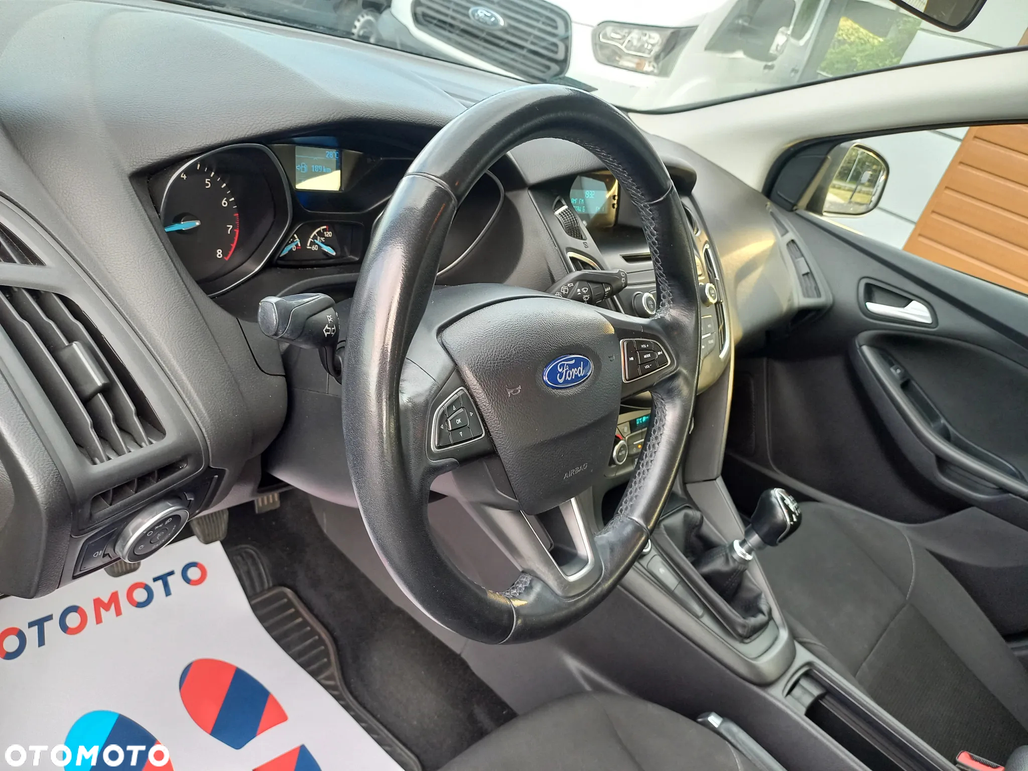 Ford Focus - 19
