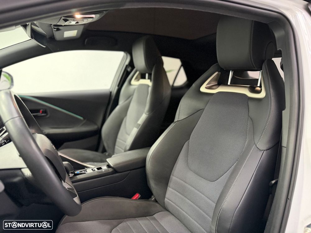 Toyota C-HR 1.8 Hybrid Square Collection - 8