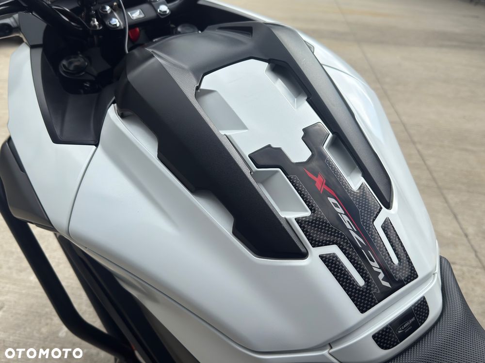 Honda NC - 20