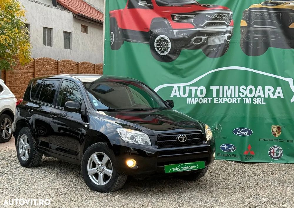 Toyota RAV4 - 2