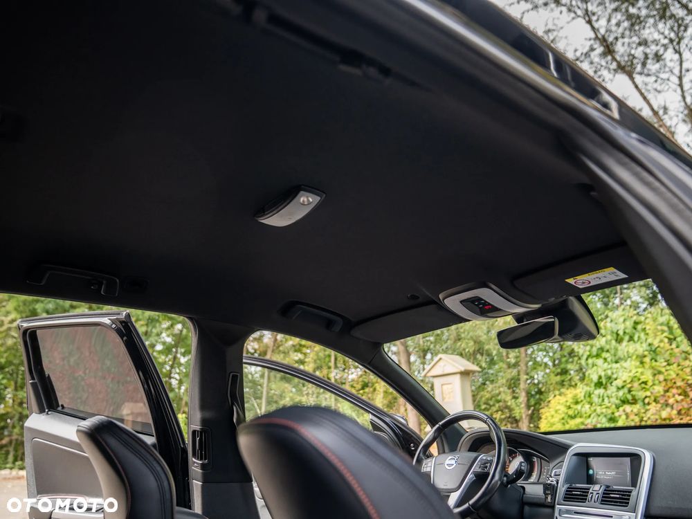 Volvo XC 60 D3 Geartronic Ocean Race - 31