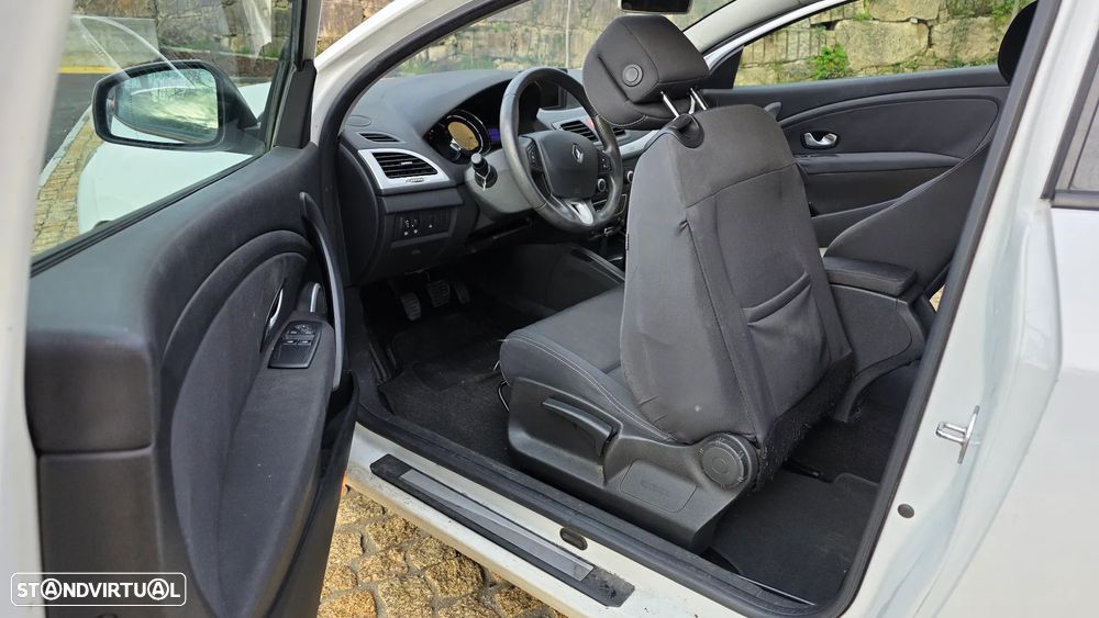 Renault Mégane Coupe 1.5 dCi Dynamique - 10