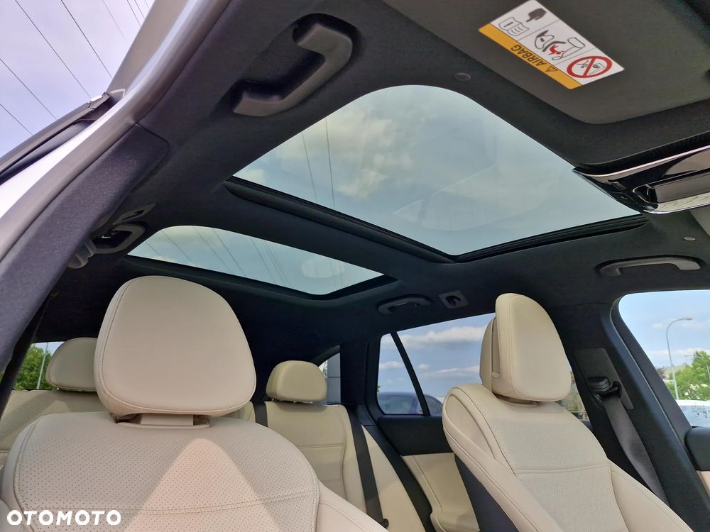 Mercedes-Benz Klasa C 300 de PHEV 4-Matic Avantgarde - 17