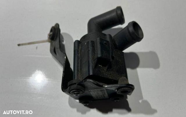 Pompa recirculare apa 704077110 BMW Seria 5 F10 [2009 - 2013] - 2