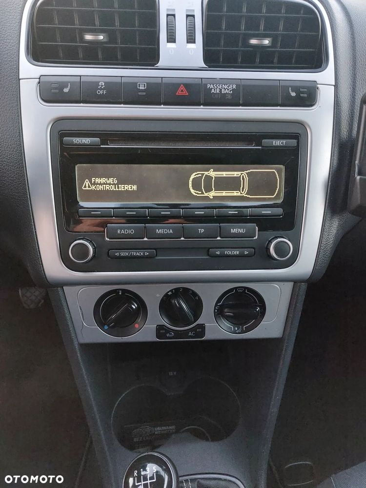 Volkswagen Polo - 23