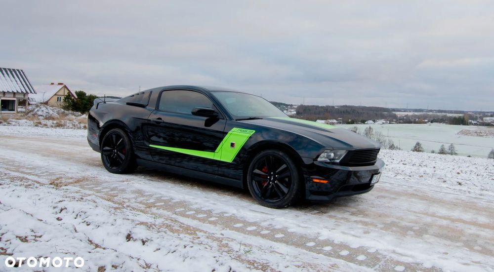 Ford Mustang Shelby GT500 - 6