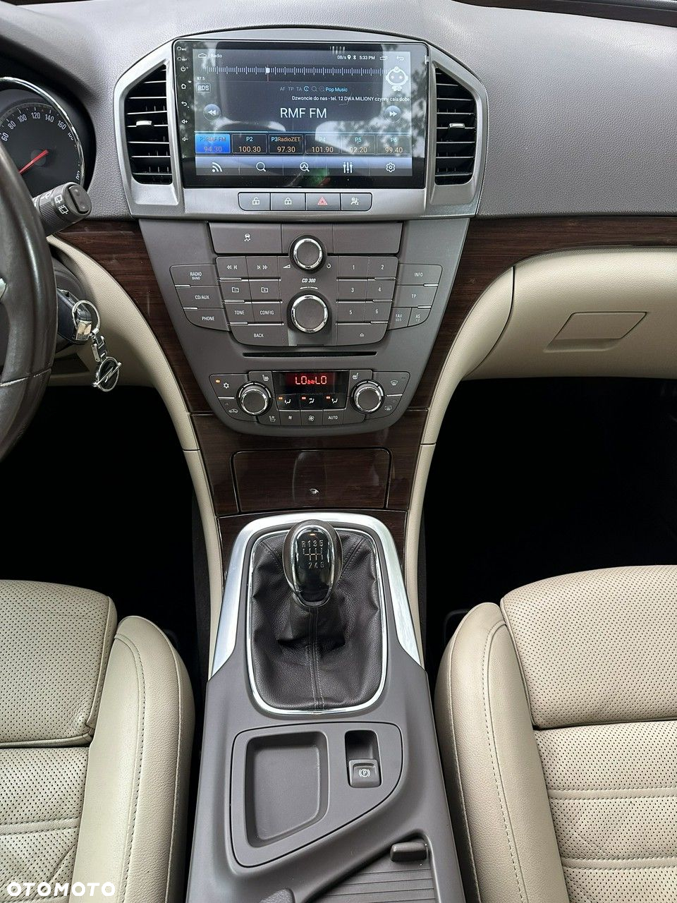 Opel Insignia - 35