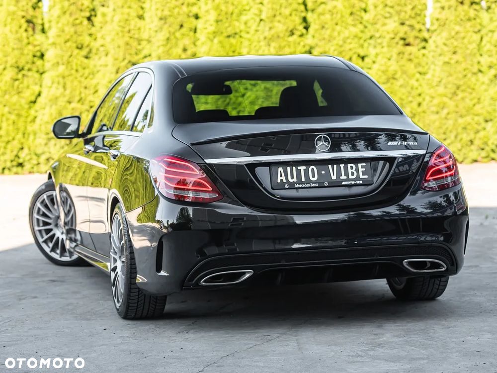 Mercedes-Benz Klasa C 400 4Matic 7G-TRONIC AMG Line - 8