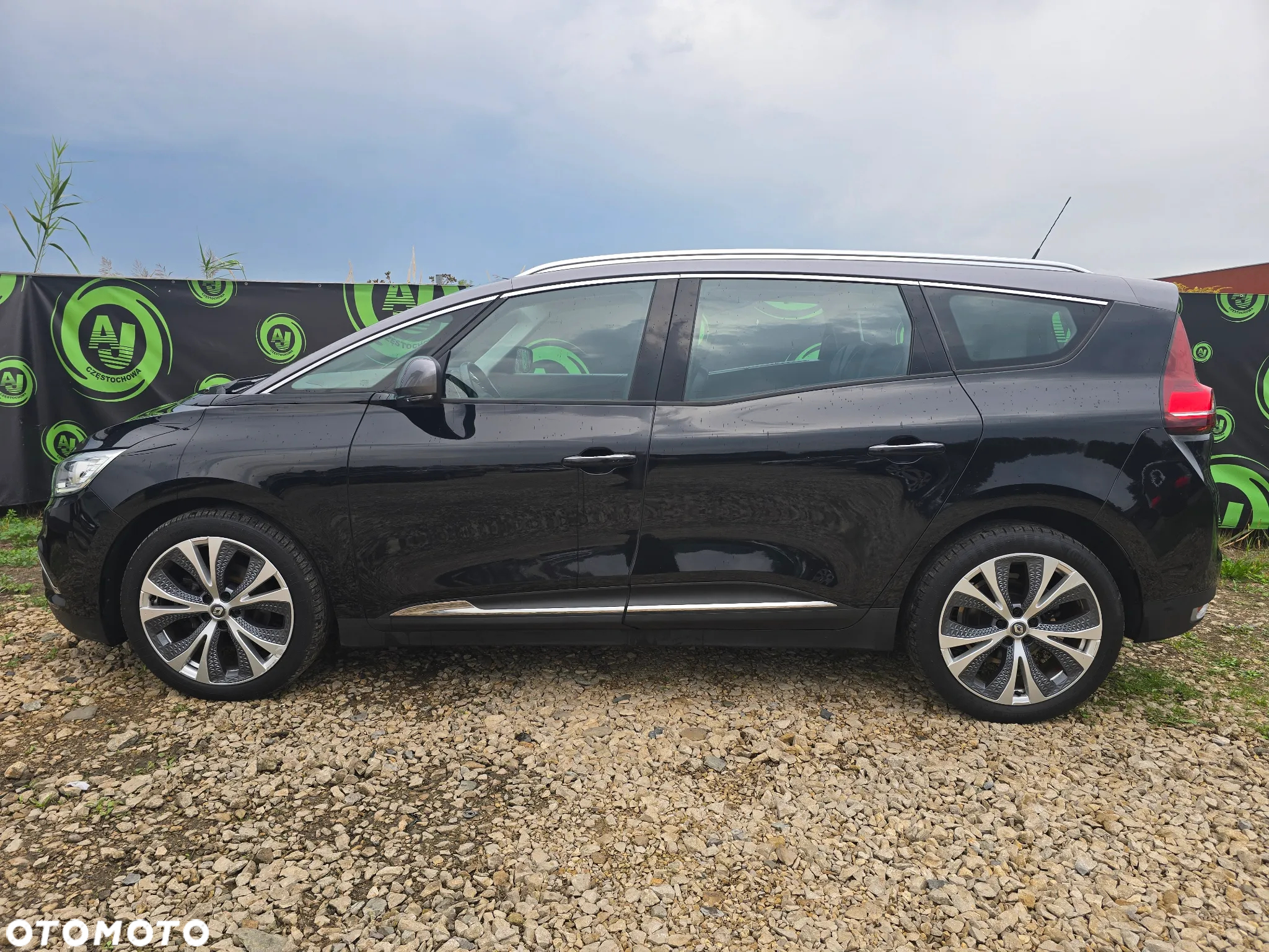 Renault Grand Scenic - 6