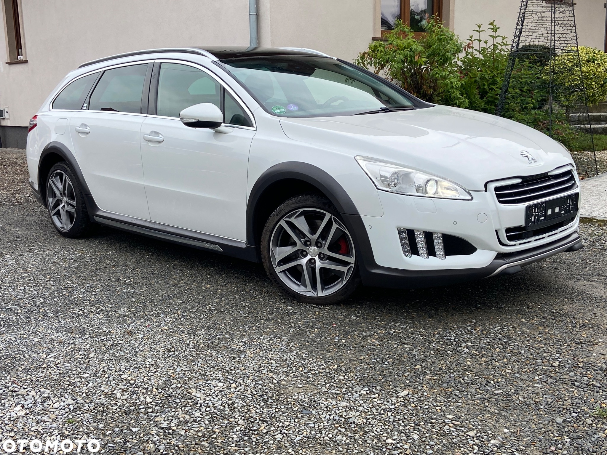 Peugeot 508 RXH 2.0 HDi HYbrid4 - 12