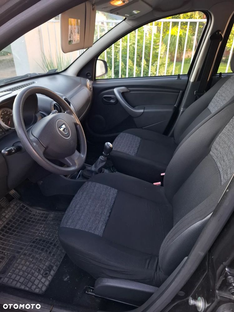 Dacia Duster 1.6 Ambiance 4x4 - 9