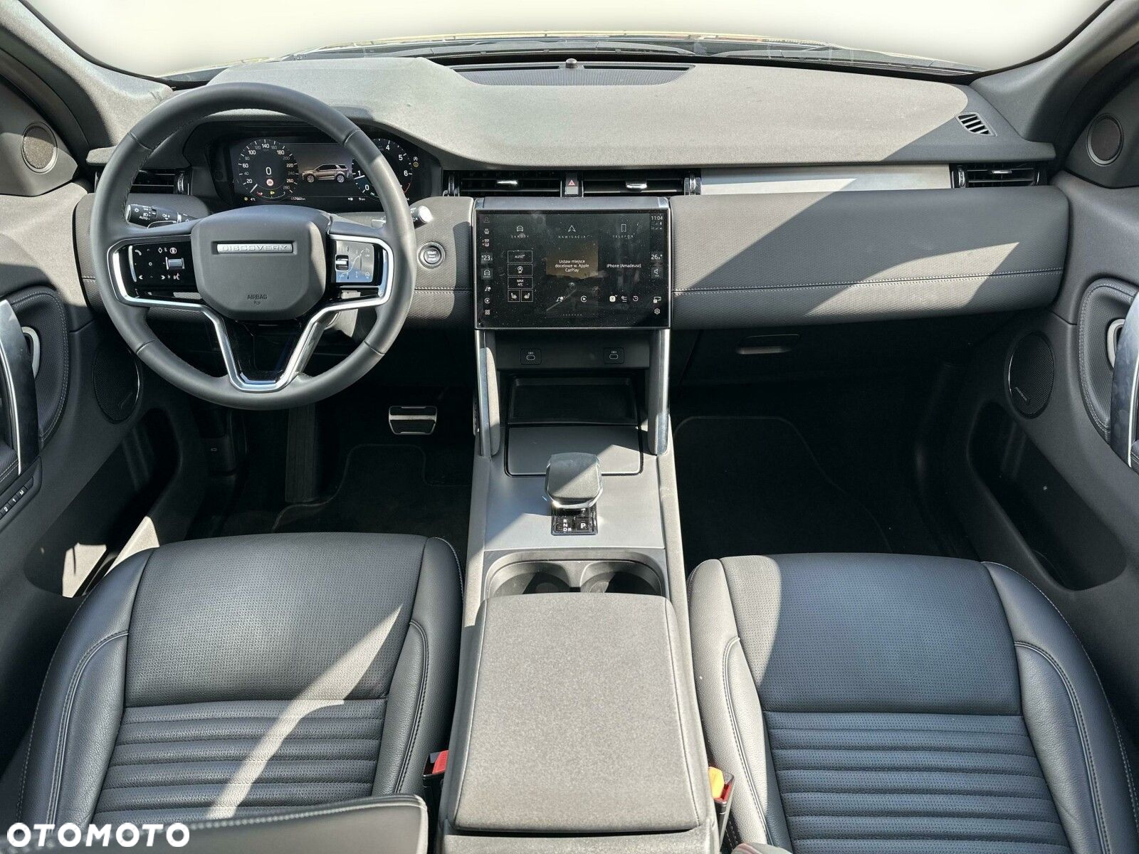 Land Rover Discovery Sport - 11