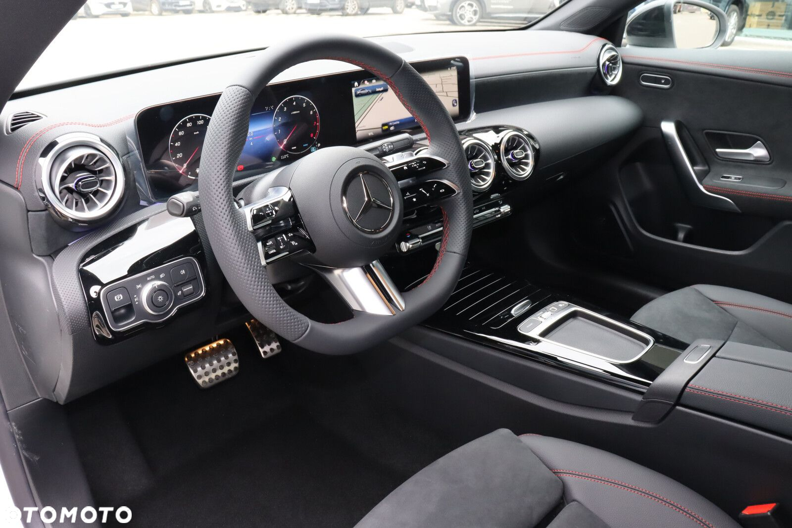 Mercedes-Benz CLA 200 AMG Line 7G-DCT - 8