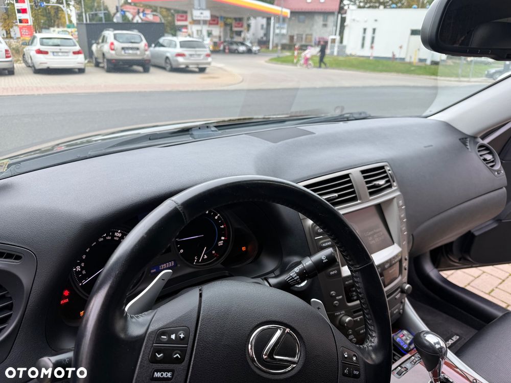 Lexus IS 350 - 27
