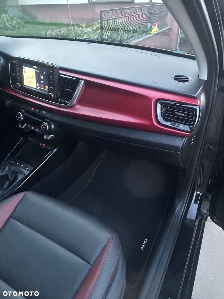 Kia Rio - 13
