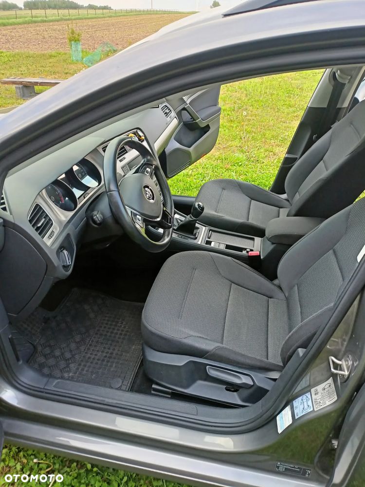 Volkswagen Golf 1.6 TDI BlueMotion Trendline - 10