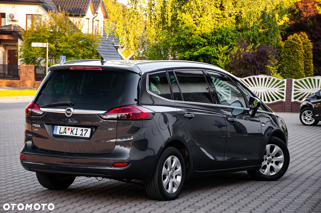 Opel Zafira - 14