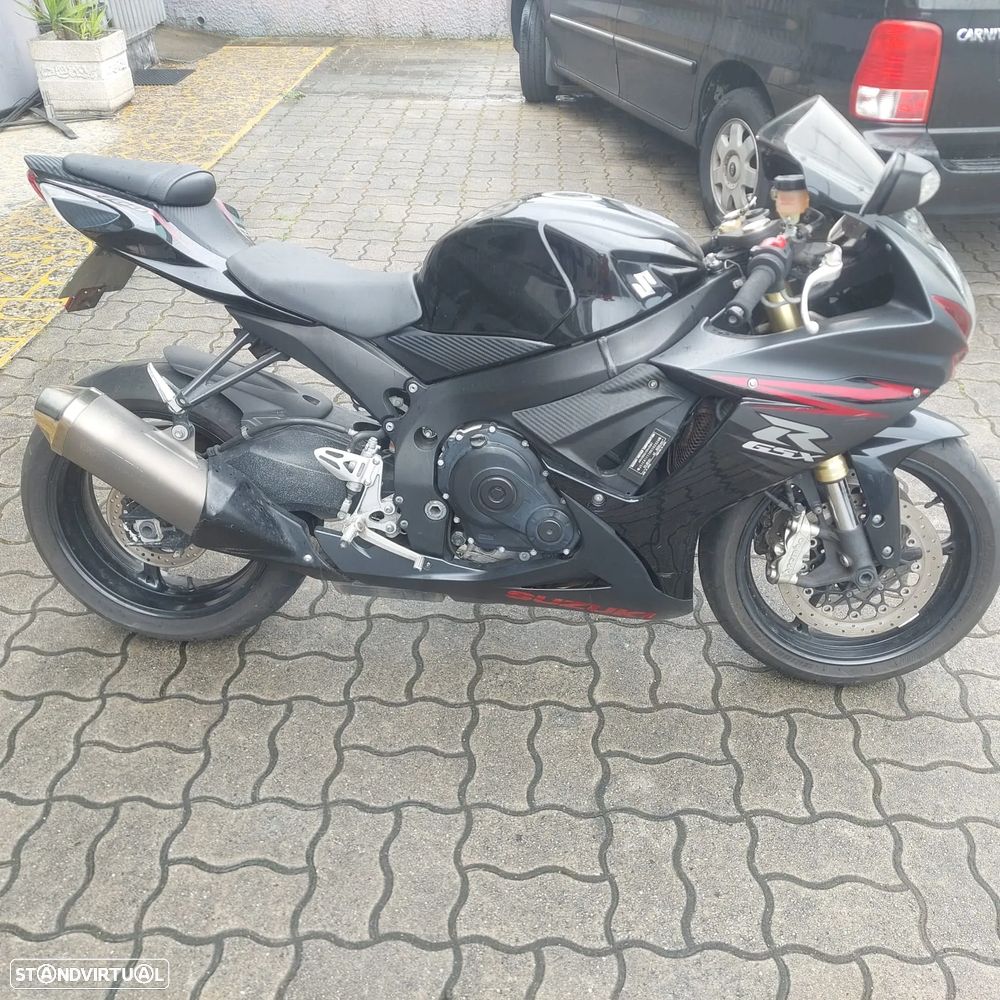 Suzuki GSX-R L1 - 1
