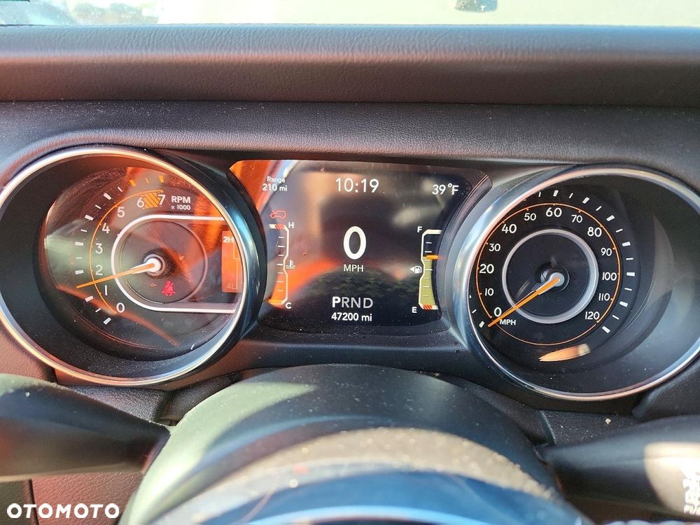 Jeep Wrangler Unlimited 3.6 Automatik Sahara - 13